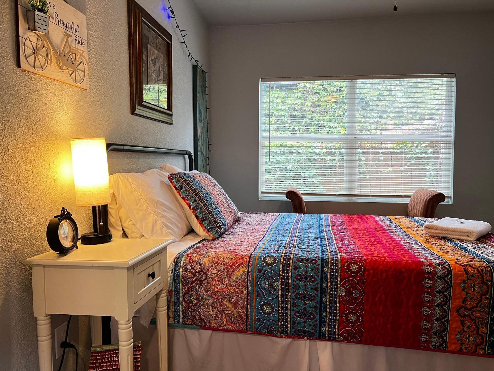 Boho Bliss- Cozy Private Room 2 Miles From Alamodome! San Antonio Luaran gambar